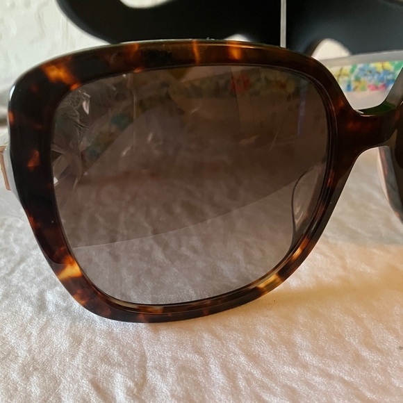 Kate Spade: Wilhelmina Brown Tortoise Sunglasses- Floral